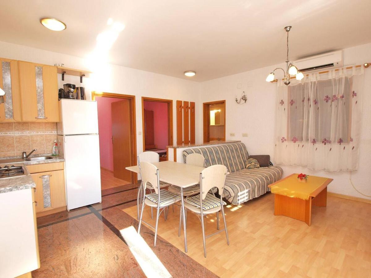 Alma Apartment Porec Luaran gambar